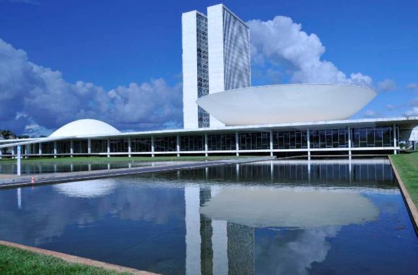 PL da Anistia fica de fora da pauta da semana no Congresso