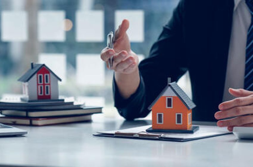 Aluguéis residenciais têm alta discreta de 0,06% em julho, aponta IVAR
