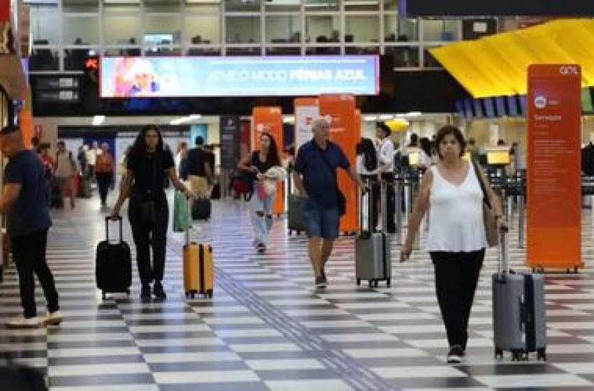  Malha aérea encolhe 15% em dois anos, mesmo com recorde de passageiros